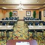 Holiday Inn Express Hotel & Suites Ennis By Ihg 