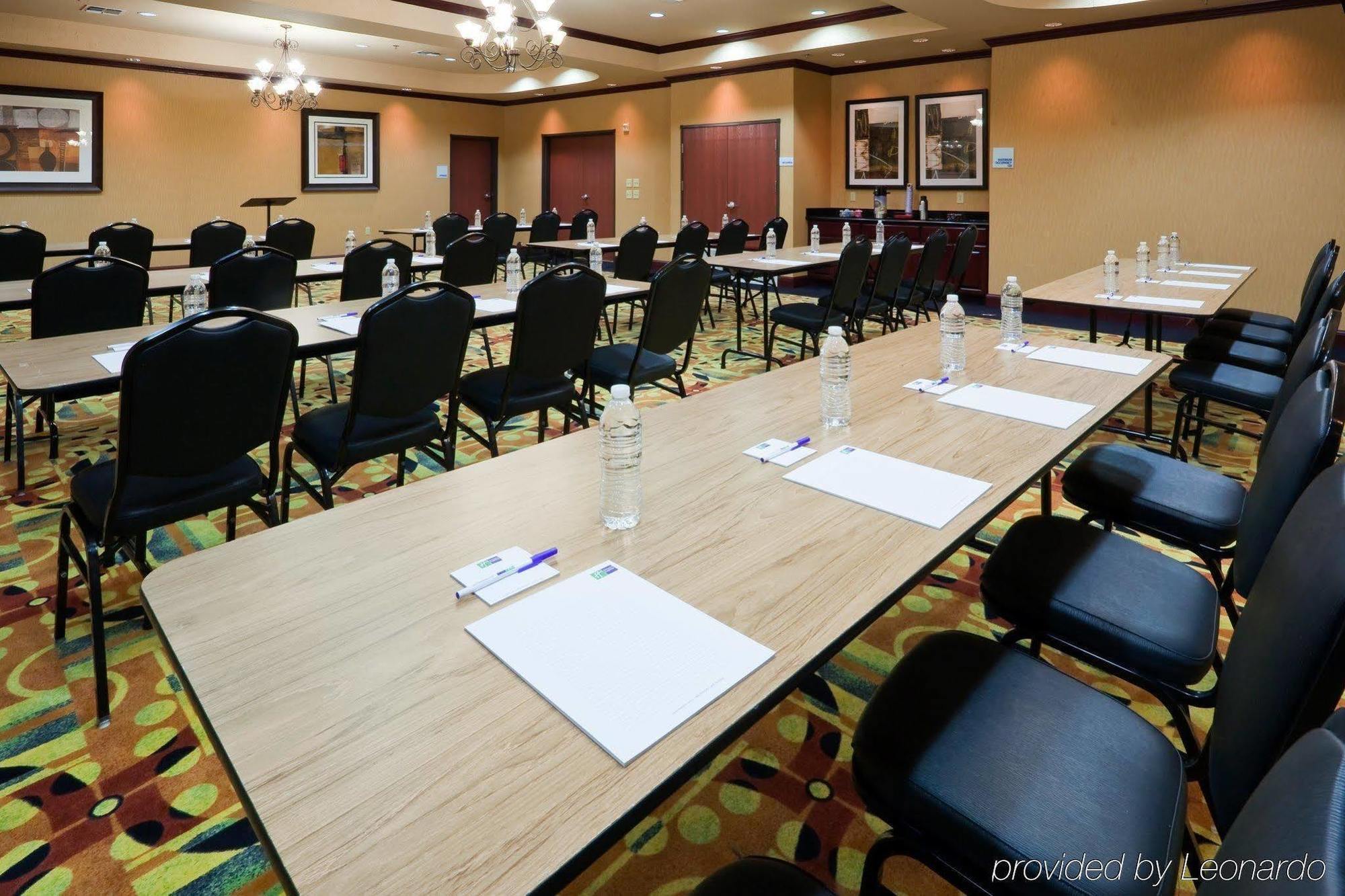 Hotel Express & By Ihg 2*