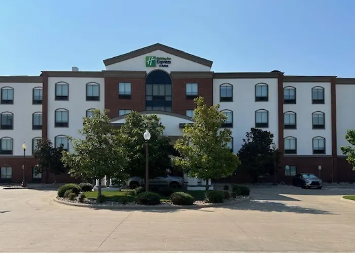Holiday Inn Express Hotel & Suites Ennis By Ihg