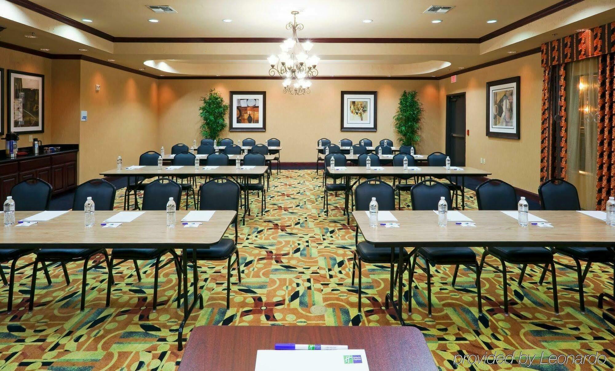 Hotel Express & By Ihg